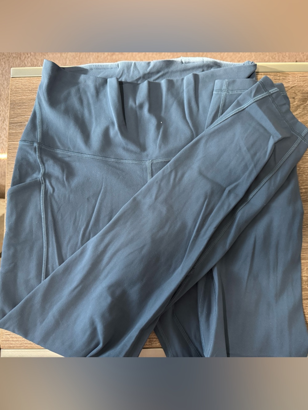 lululemon Align leggings - Picture 2 of 4